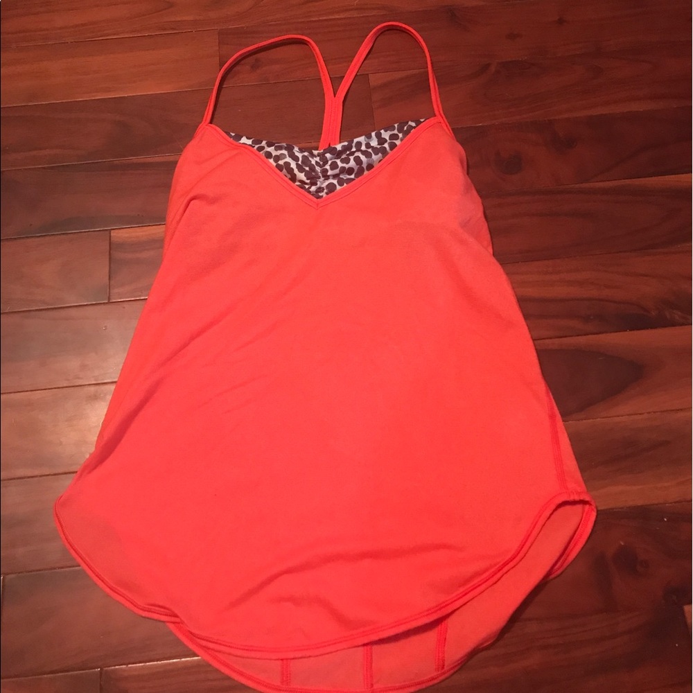 Lululemon size 4